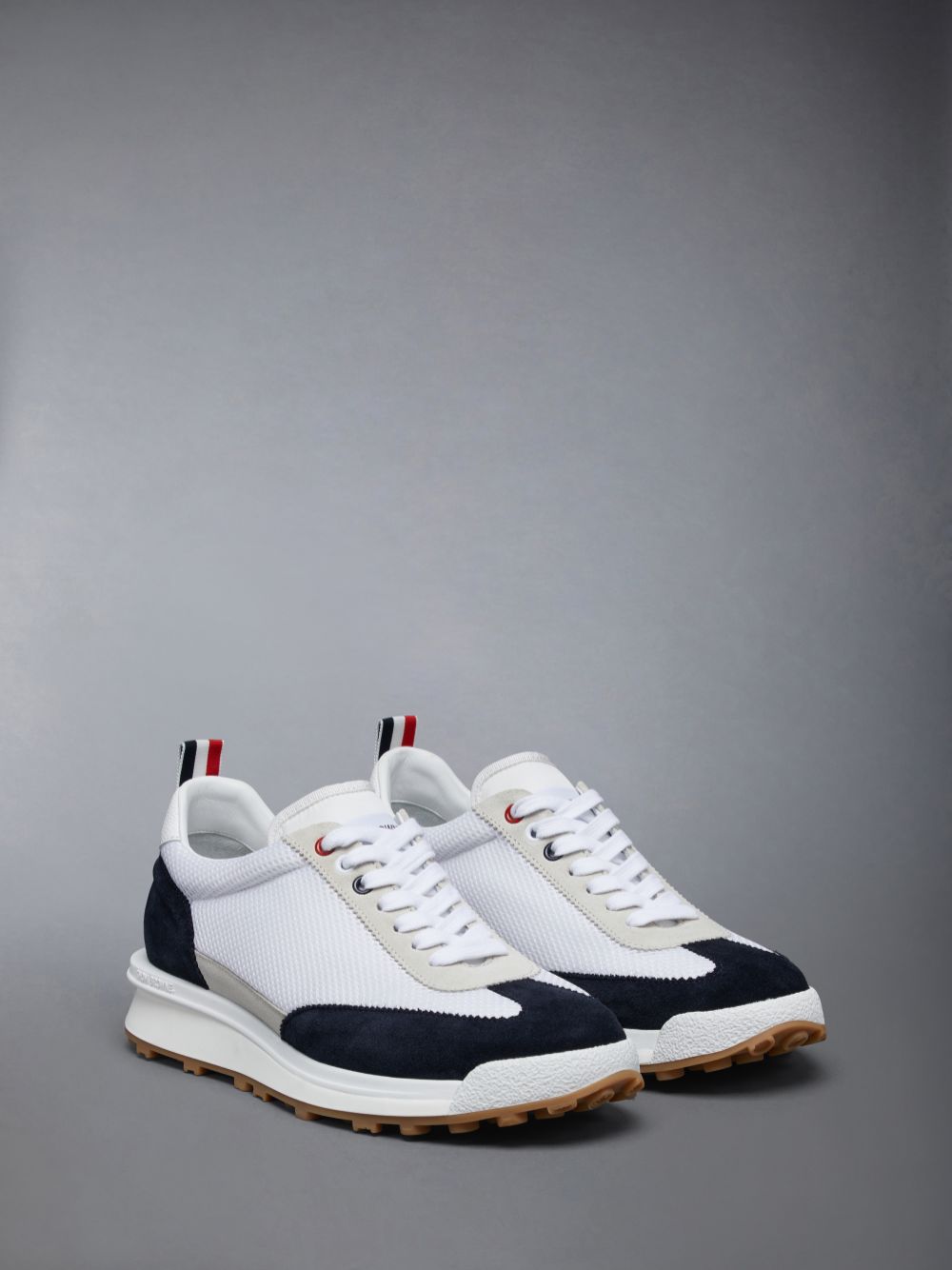 Basket Thom Browne FINE SUEDE TECH RUNNER Homme Blanche | PXH95X36248