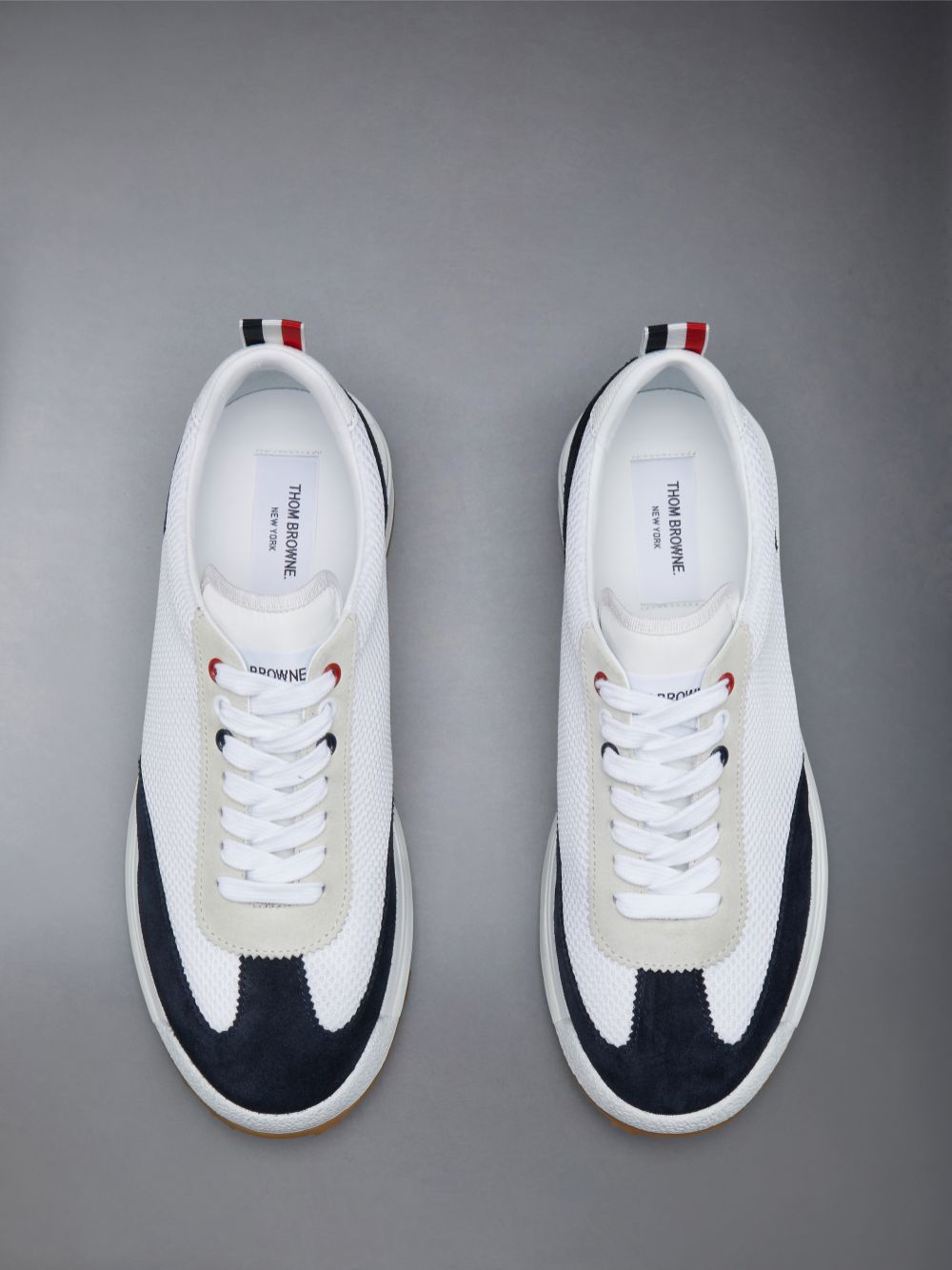 Basket Thom Browne FINE SUEDE TECH RUNNER Homme Blanche | PXH95X36248