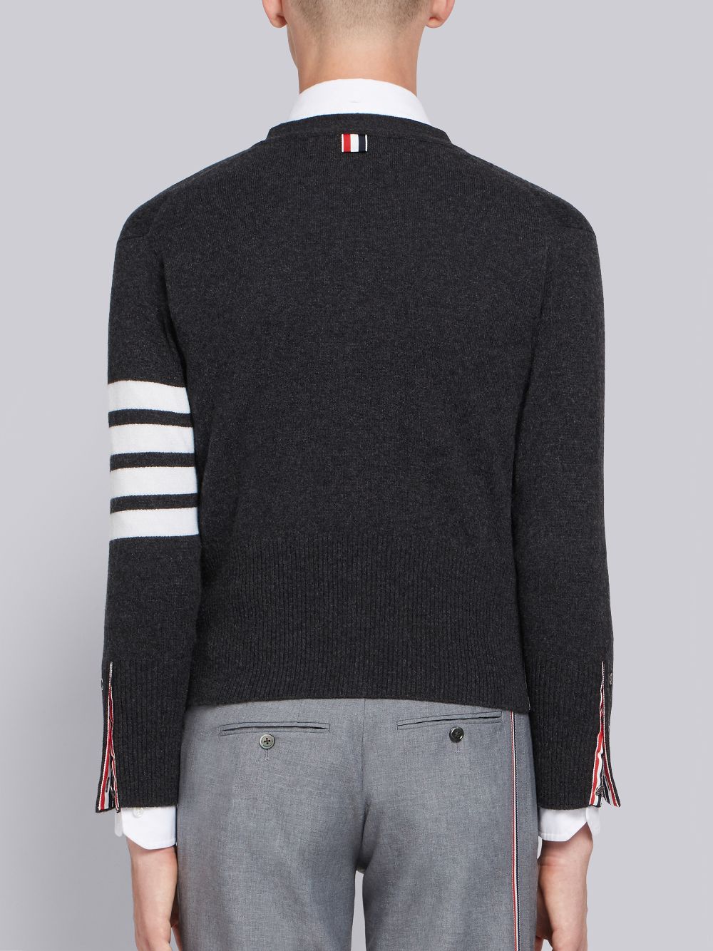 Cardigan Thom Browne Dark Cashmere 4-Bar Short V-Neck Homme Grise | HPW91U30924