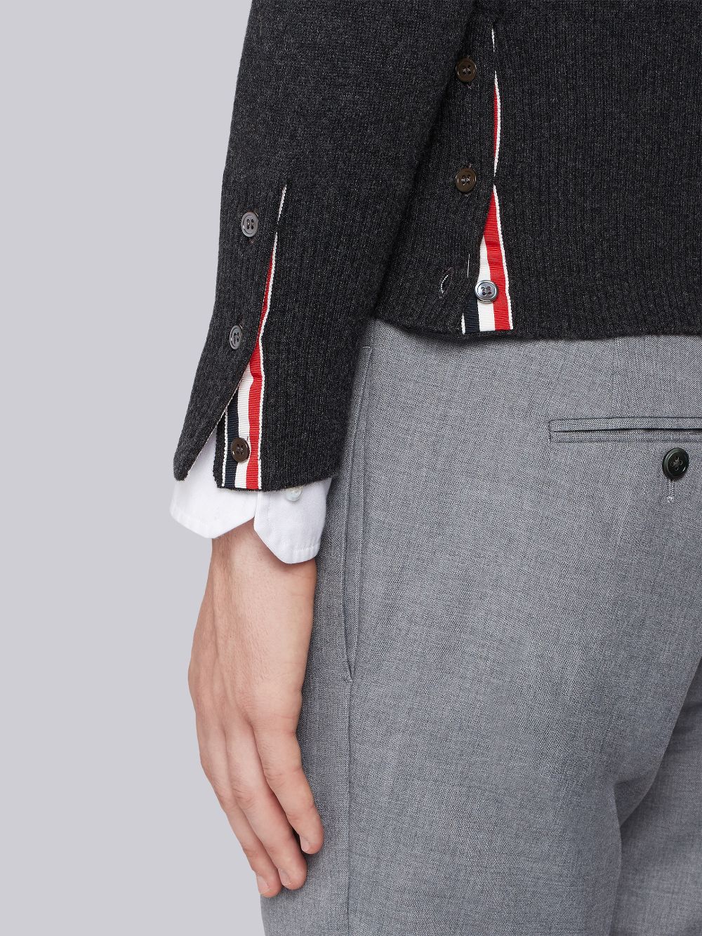 Cardigan Thom Browne Dark Cashmere 4-Bar Short V-Neck Homme Grise | HPW91U30924