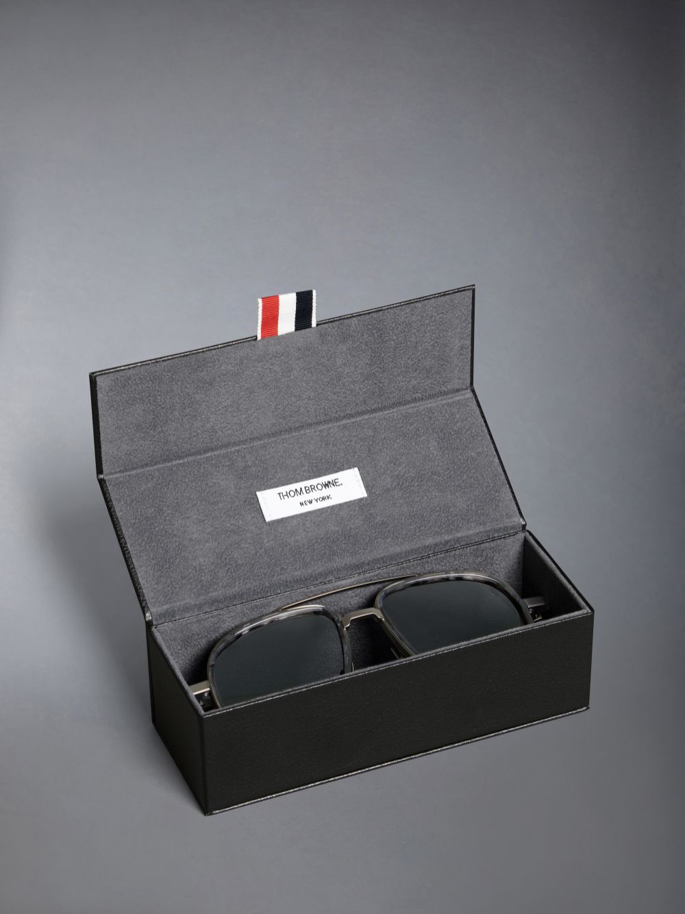 Lunette de Soleil Thom Browne Acetate And Titanium Aviator Homme Grise | JCD05G35828