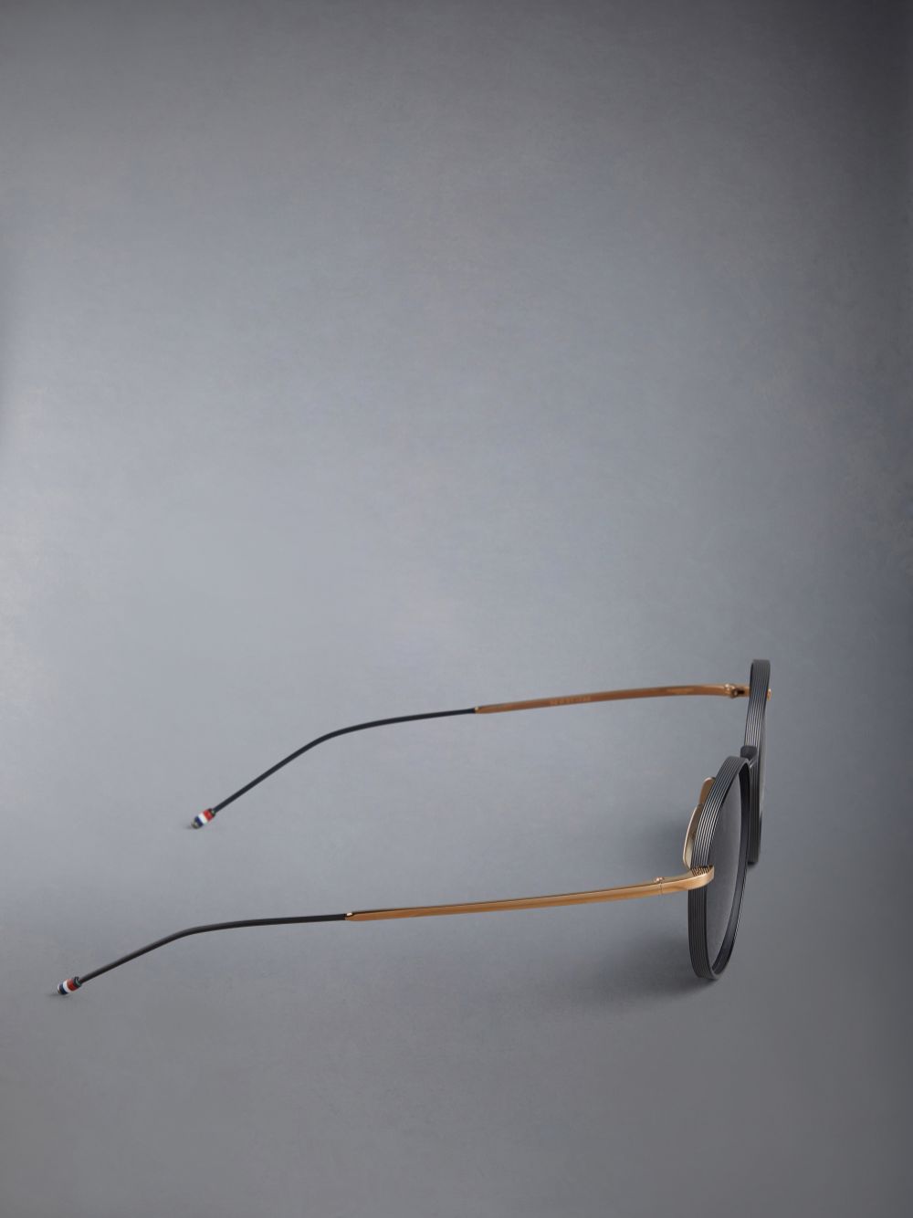 Lunette de Soleil Thom Browne Titanium Round Femme Noir | JGC75L36029