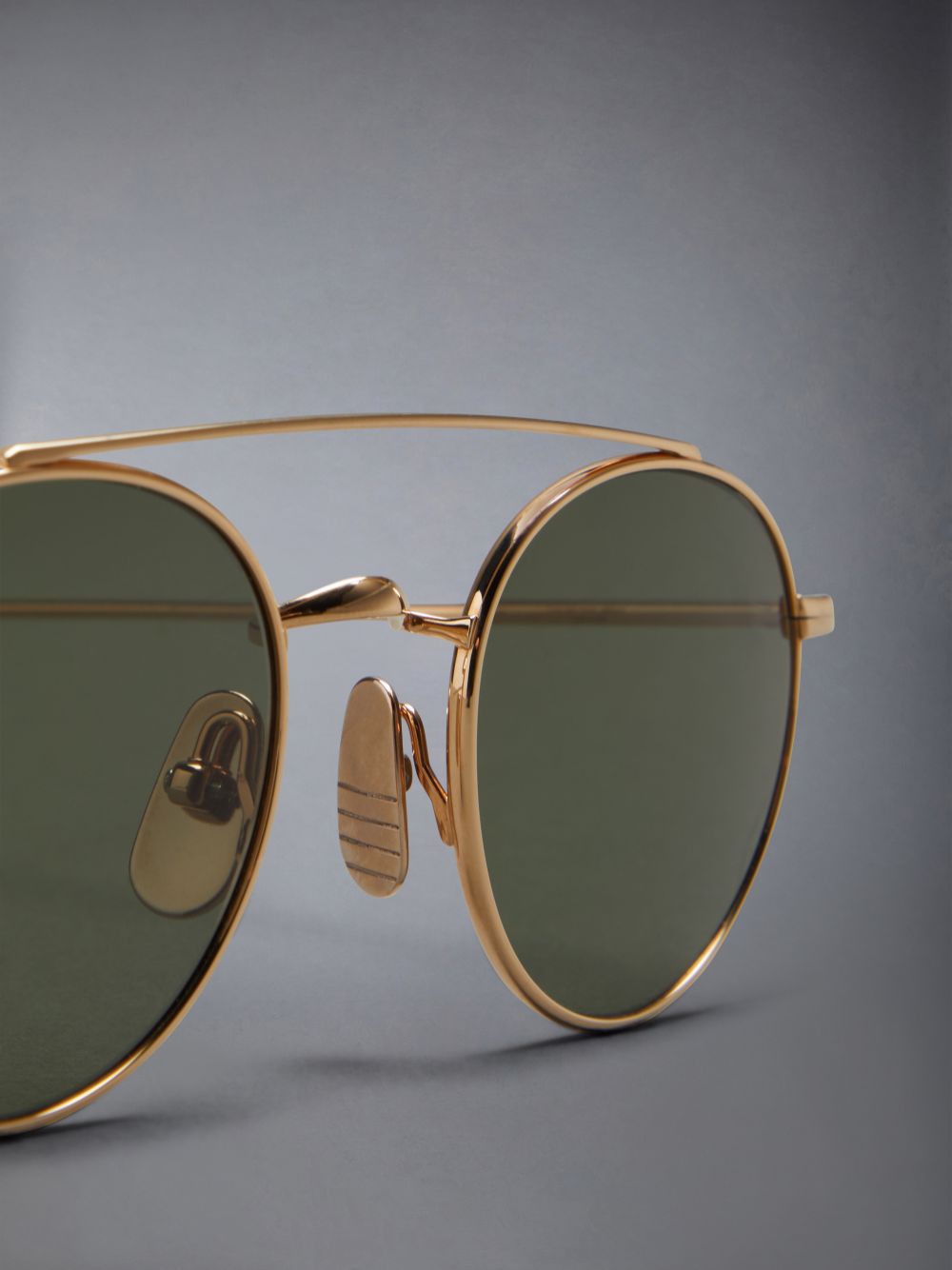 Lunette de Soleil Thom Browne Titanium Round Femme Doré | NGN84W38422