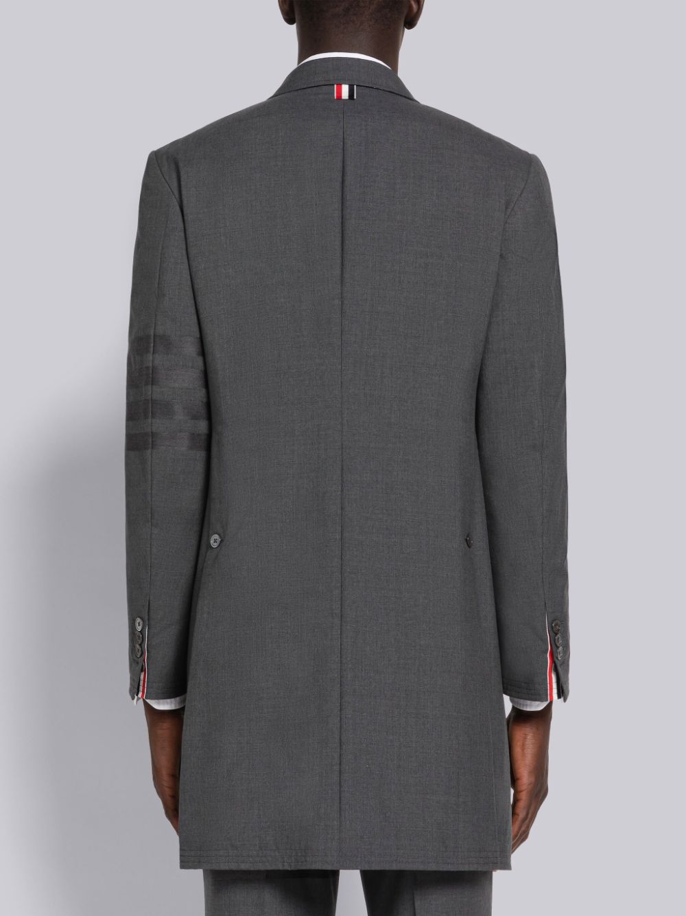 Manteaux Thom Browne PLAIN WEAVE 4-BAR CHESTERFIELD Homme Grise | BBU66U34015