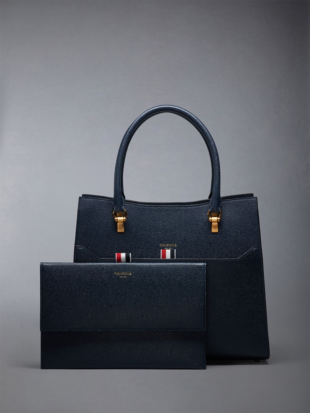 Sacs Fourre Tout Thom Browne Medium Duet in Pebble Grain Leather Homme Bleu | JHC68L92949