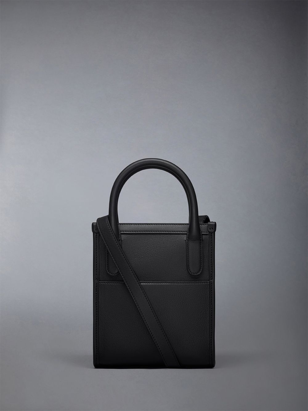 Sacs Fourre Tout Thom Browne Vertical Mini in Smooth Calf Femme Noir | MKF42E39324