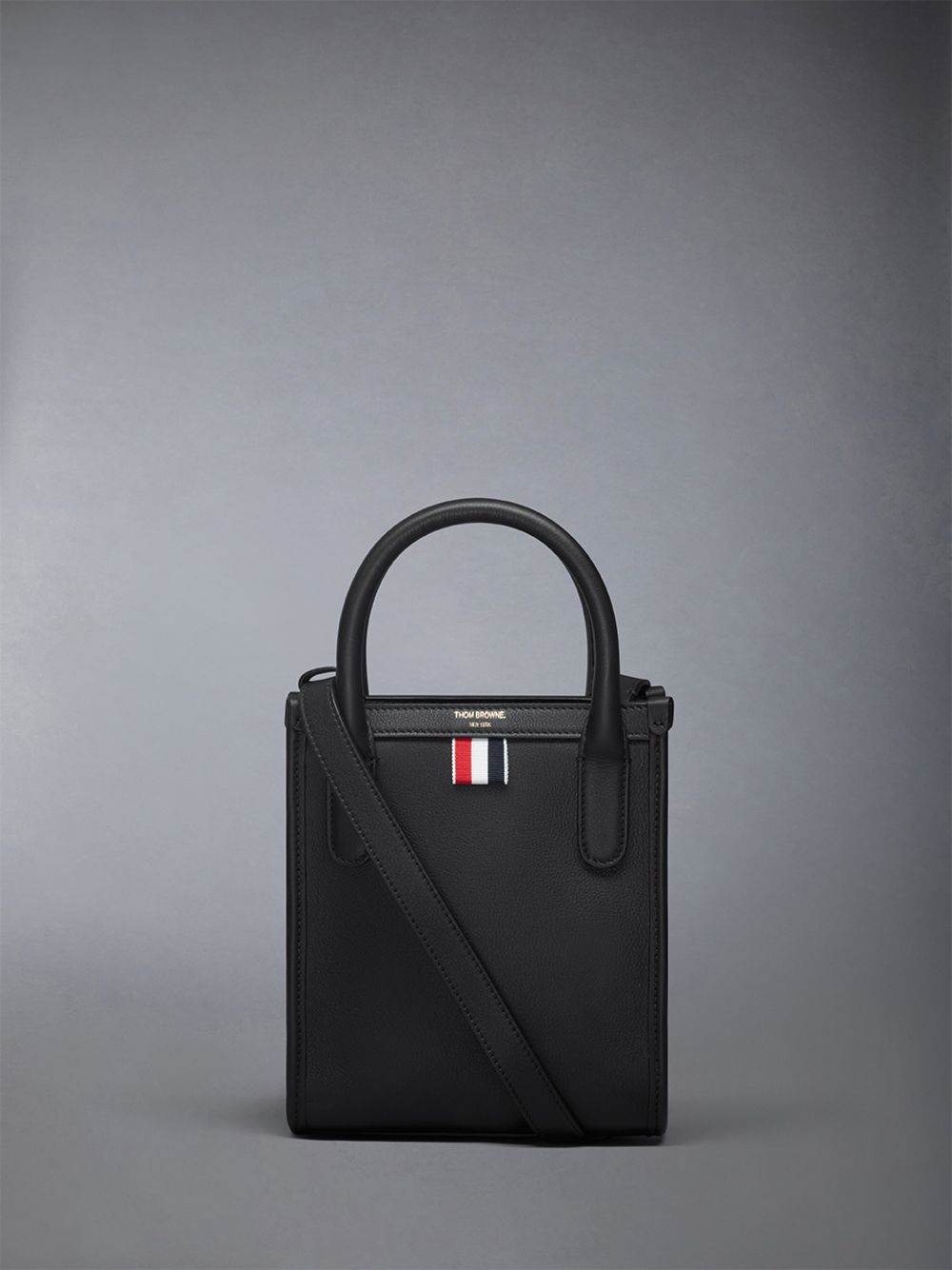Sacs Fourre Tout Thom Browne Vertical Mini in Smooth Calf Femme Noir | MKF42E39324