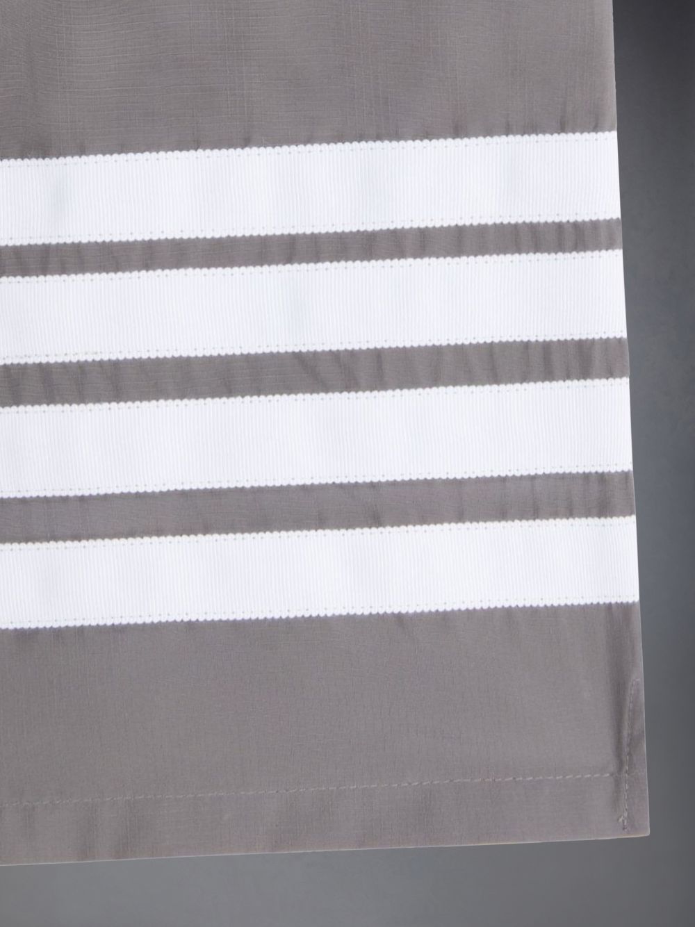Short Thom Browne Stripe-detail Swim Garcon Grise | AYC36N69838