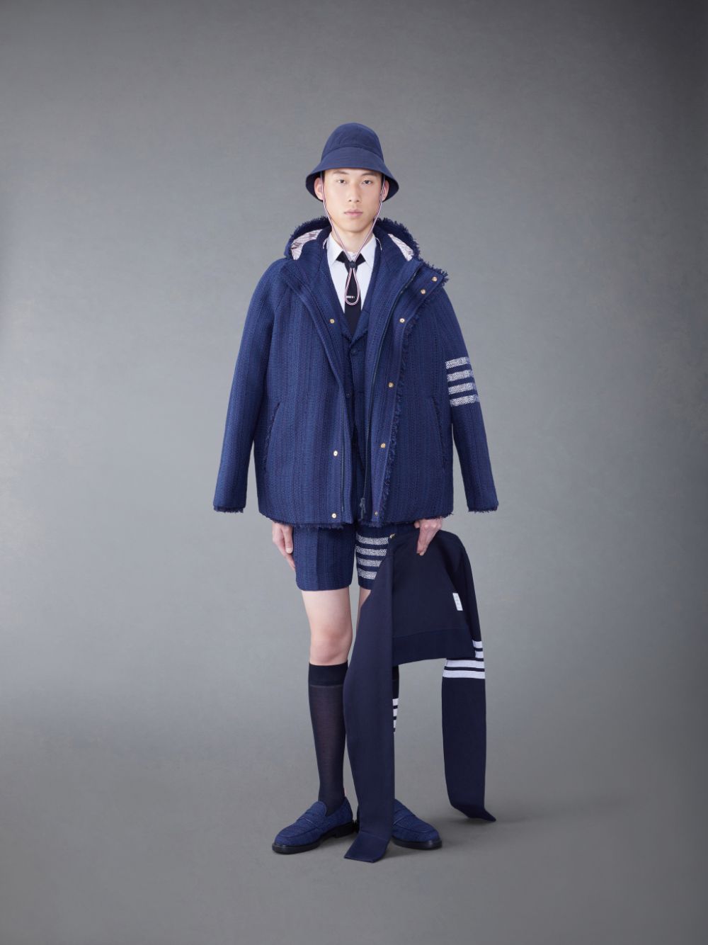 Short Thom Browne Tweed Fray 4-Bar Sack Homme Bleu | SYD41L33055