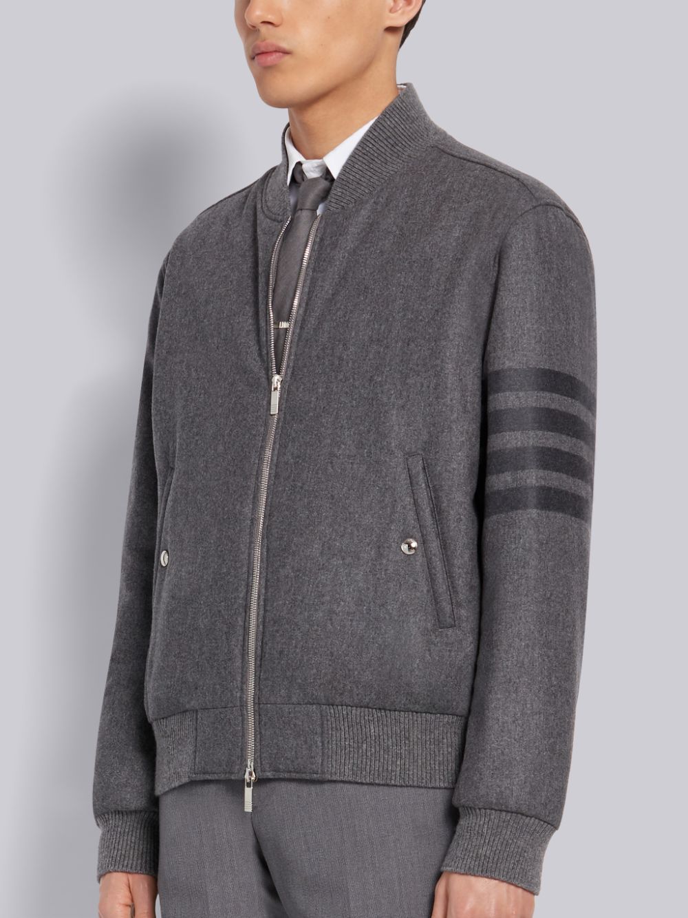 Vestes Thom Browne Medium Tech Down Wool Flannel Tonal 4-Bar Relaxed Blouson Homme Grise | LCF63J89767