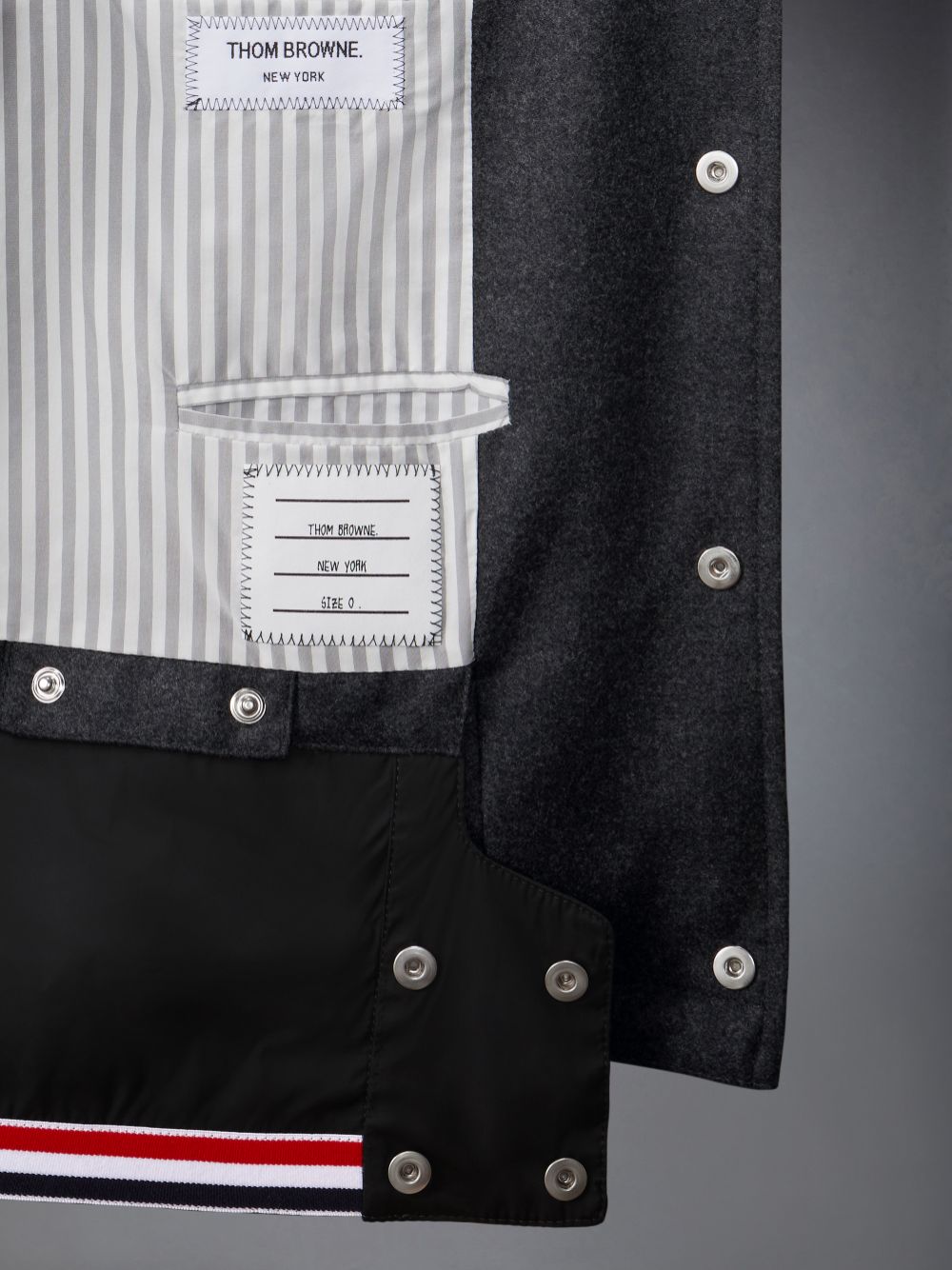 Vestes Thom Browne Wool Flannel Down Fill Hood Bomber Homme Grise | XUB08X84725